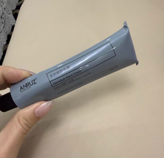 牌子的好？6款实测长效保湿护手霜清单凯发k8国际首页登录氨基酸护手霜哪个